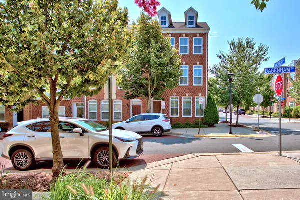 $4,000 | 9612 Stockwell Lane, Fairfax, VA 22031