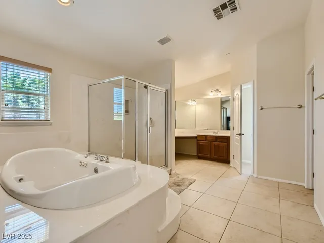 $3,150 | 3709 White Lion Lane, North Las Vegas, NV 89084