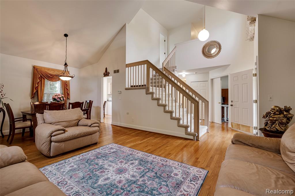 39719 Squire Road Novi, MI 48375 - Photo 7 of 51