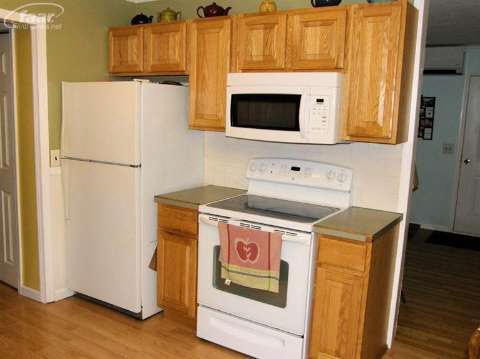 5703 South Merrill Road Merrill, MI 48637 - Photo 9 of 15 20420535-8.JPG