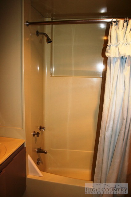 203 Spring Branch Road Beech Mountain, NC 28604 - Photo 11 of 11 Gallery Image 11