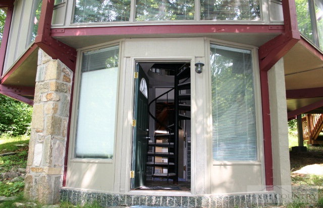 203 Spring Branch Road Beech Mountain, NC 28604 - Photo 4 of 11 Gallery Image 4