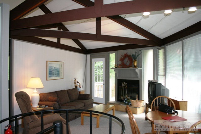 203 Spring Branch Road Beech Mountain, NC 28604 - Photo 5 of 11 Gallery Image 5