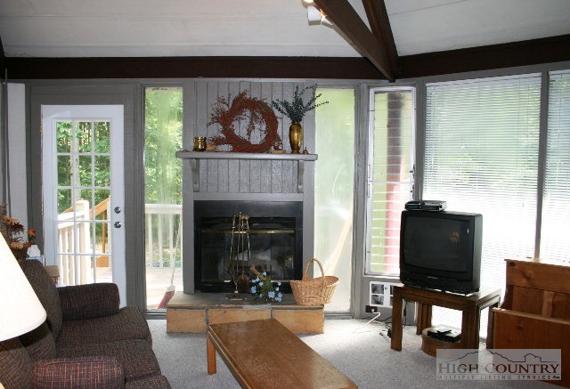 203 Spring Branch Road Beech Mountain, NC 28604 - Photo 6 of 11 Gallery Image 6