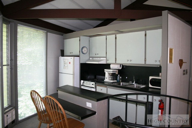 203 Spring Branch Road Beech Mountain, NC 28604 - Photo 7 of 11 Gallery Image 7