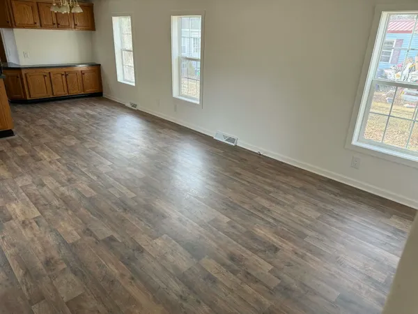 $164,500 | 11 Boanza Drive, Concord, NH 03303