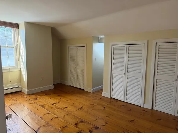 $3,300 | 9 Charles Street, Unit 2, Newburyport, MA 01950