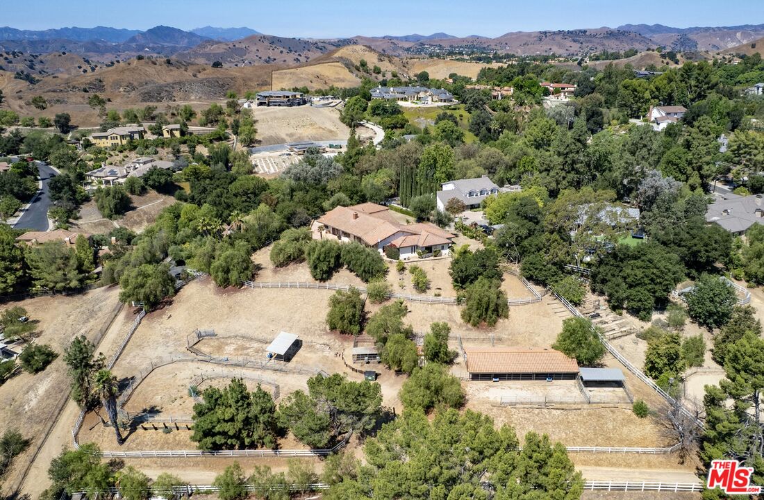 24926 Jim Bridger Road Hidden Hills, CA 91302 - Photo 2 of 26