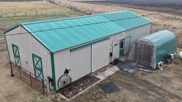 $135,000 | 715 Paulina Street, Murdock, MN 56271
