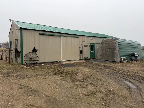 $135,000 | 715 Paulina Street, Murdock, MN 56271