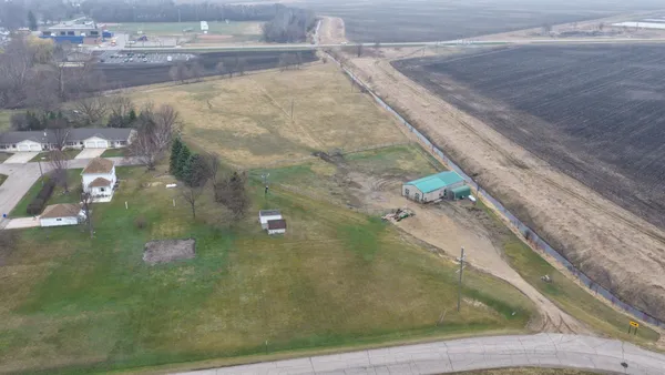 $135,000 | 715 Paulina Street, Murdock, MN 56271