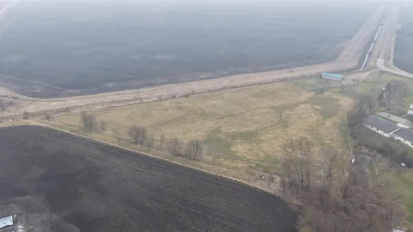 $135,000 | 715 Paulina Street, Murdock, MN 56271