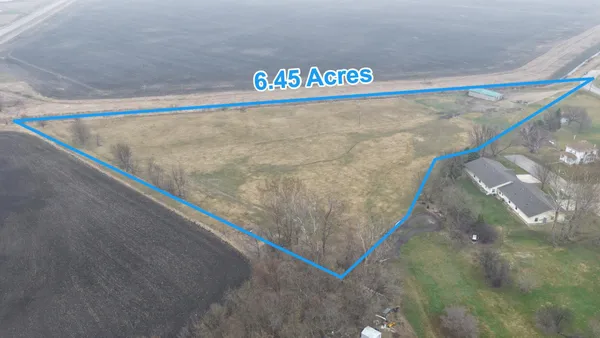 $135,000 | 715 Paulina Street, Murdock, MN 56271