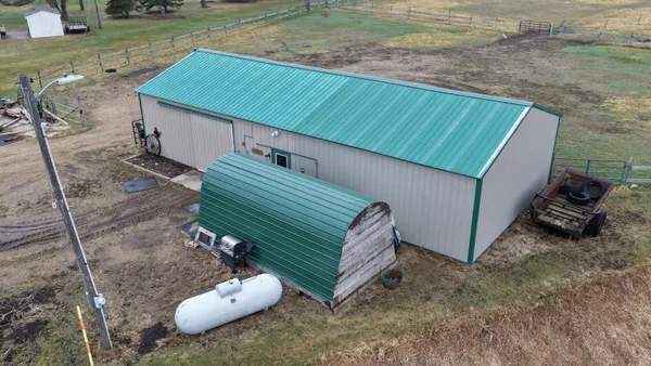 $135,000 | 715 Paulina Street, Murdock, MN 56271