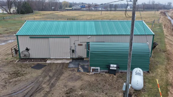 $135,000 | 715 Paulina Street, Murdock, MN 56271