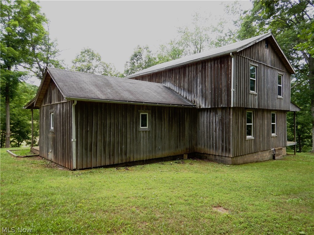147 McGregor Run Road Pennsboro, WV 26415 - Photo 3 of 35