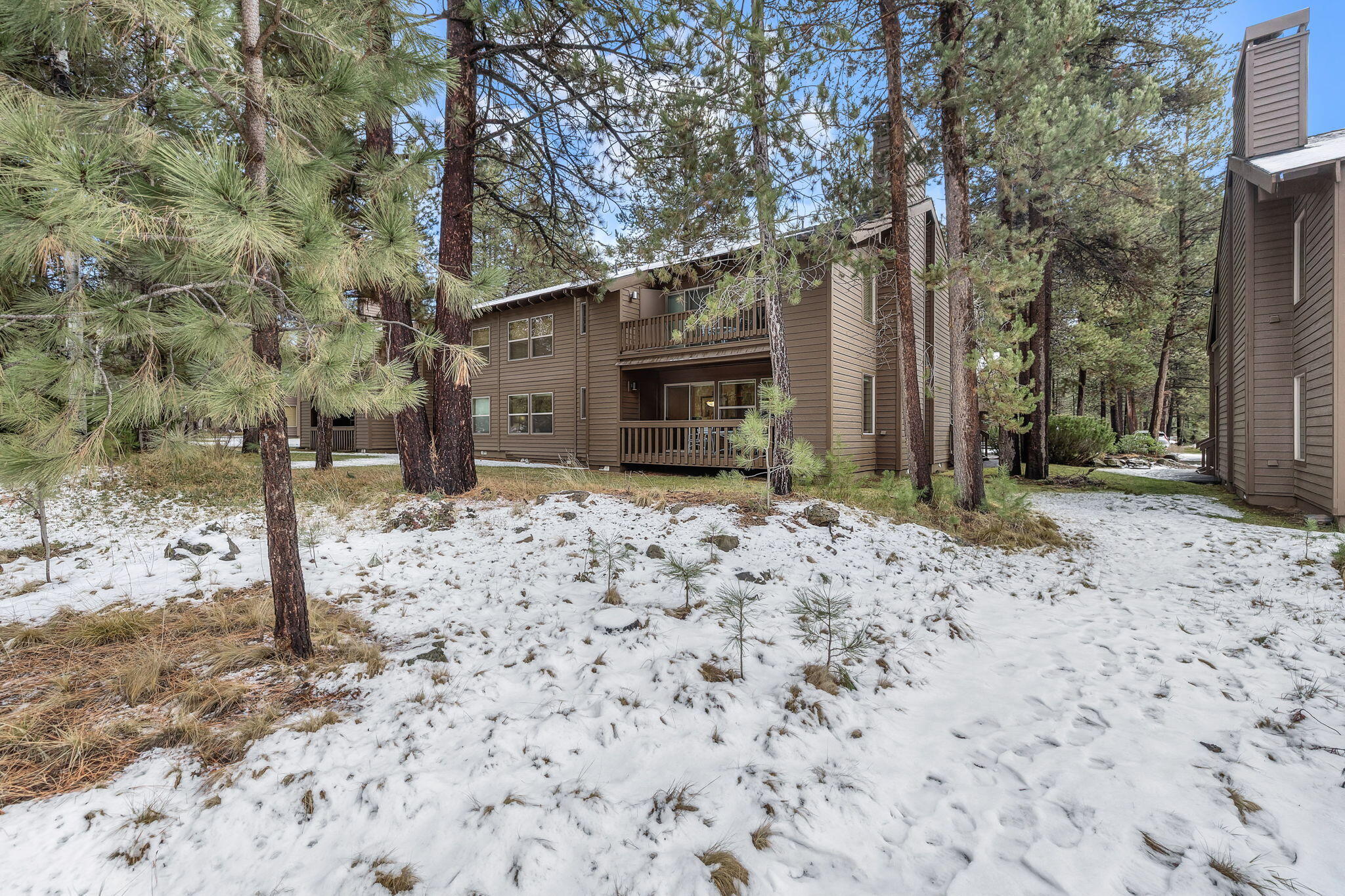 57373 Beaver Ridge Loop, Unit 27 Sunriver, OR 97707 - Photo 27 of 34 2025_12_22_57373_beaver_ridge_loop_unit2