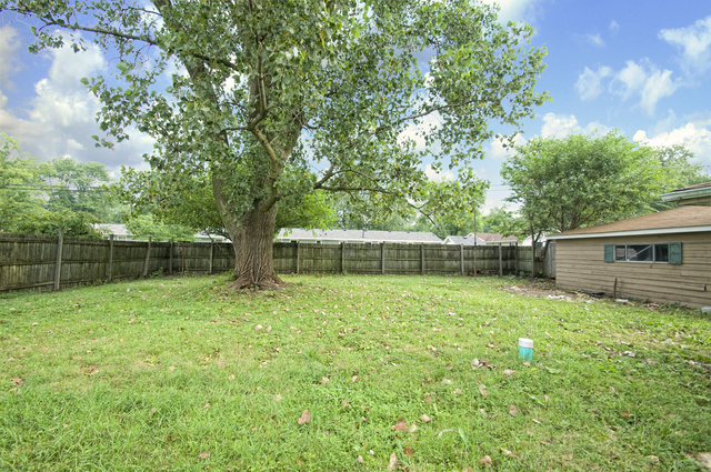 19322 Airport Road Romeoville, IL 60446 - Photo 17 of 18