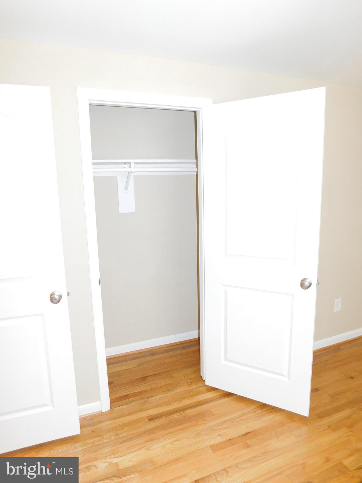 5218 Hillwell Road Baltimore, MD 21229 - Photo 11 of 27 Bedroom 1