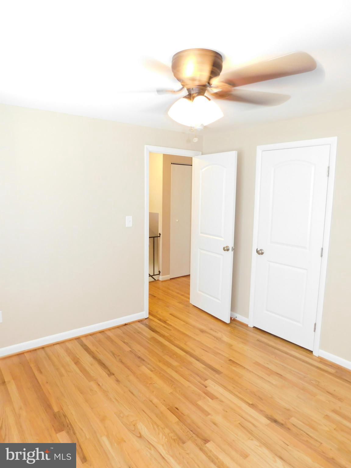 5218 Hillwell Road Baltimore, MD 21229 - Photo 10 of 27 Bedroom 1