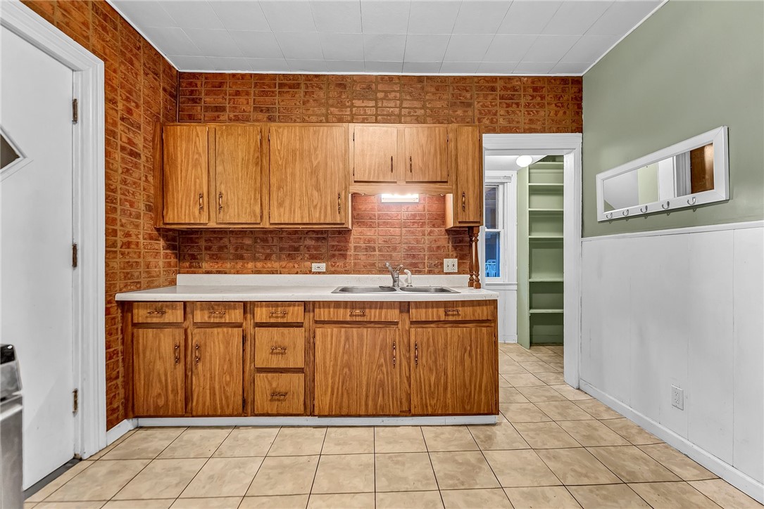 30 Boardman Street Rochester, NY 14607 - Photo 27 of 50