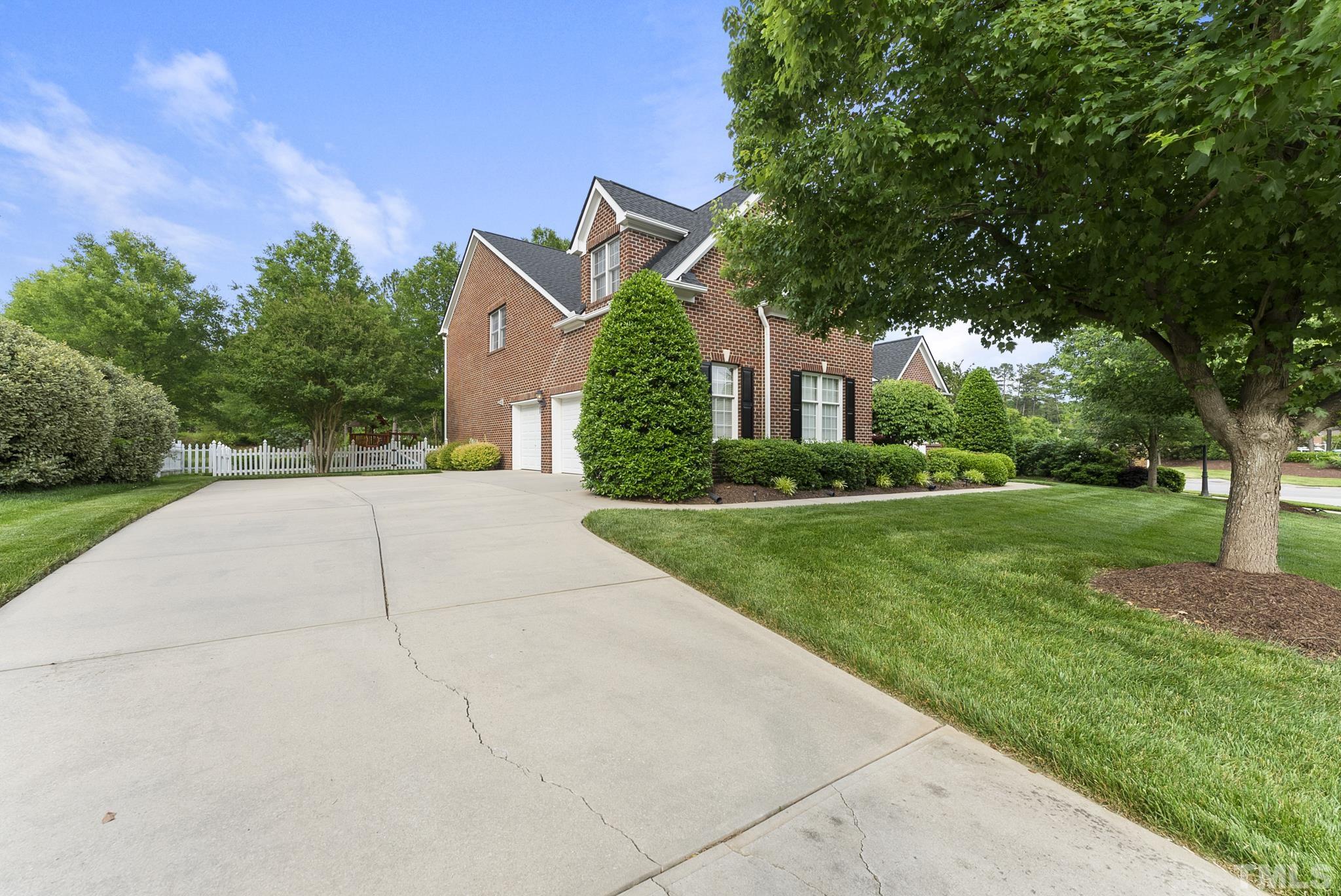 9606 Club Valley Way Raleigh, NC 27617 - Photo 49 of 60 Gallery Image 49