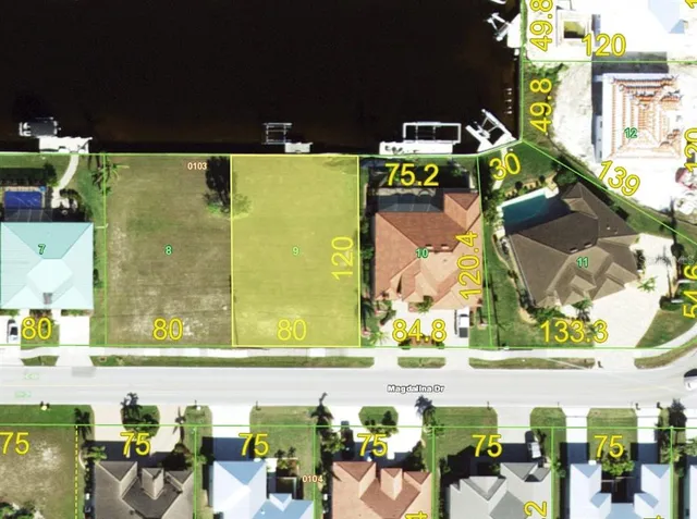 a picture of a table and chairs