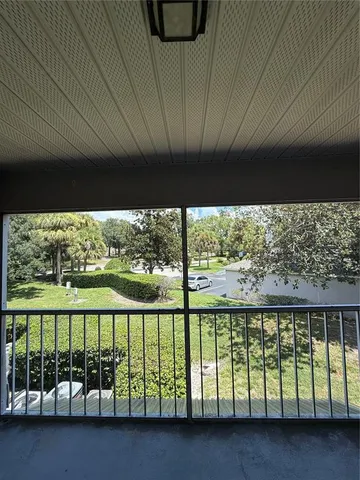 a view of outdoor space with a outdoor space