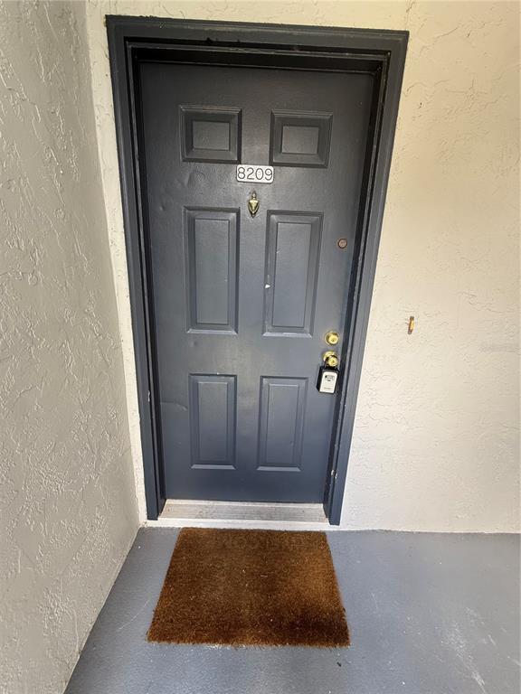 8209 Olympia Court Longwood, FL 32779 - Photo 28 of 29 close view of an empty room