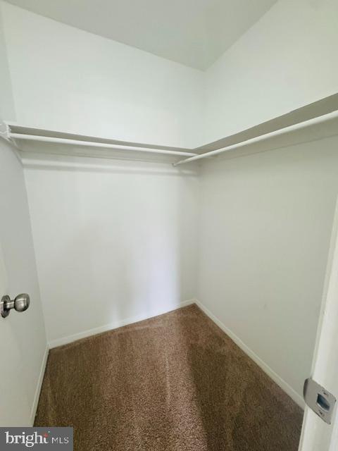 6 Ojibway Road Randallstown, MD 21133 - Photo 21 of 32 PRIMARY BEDROOM WALK IN CLOSET