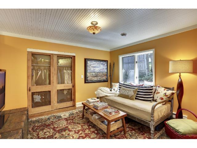 89 Wildhurst Road Excelsior, MN 55331 - Photo 9 of 18
