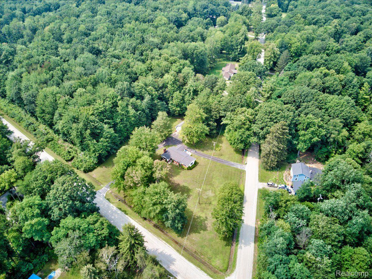 4899 Rabidue Road North Street, MI 48049 - Photo 3 of 33 Gallery Image 3