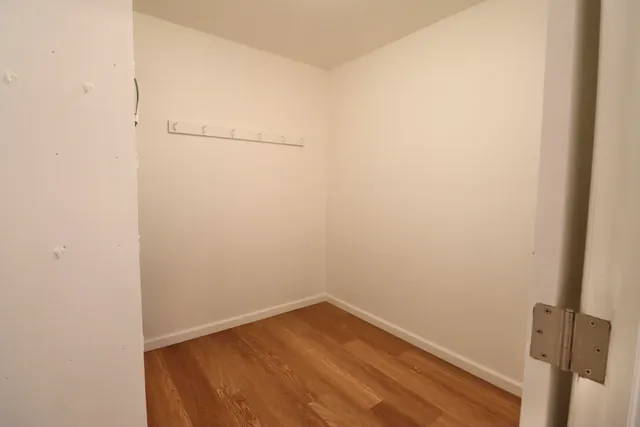 $279,000 | 1501 C Street, La Porte, IN 46350