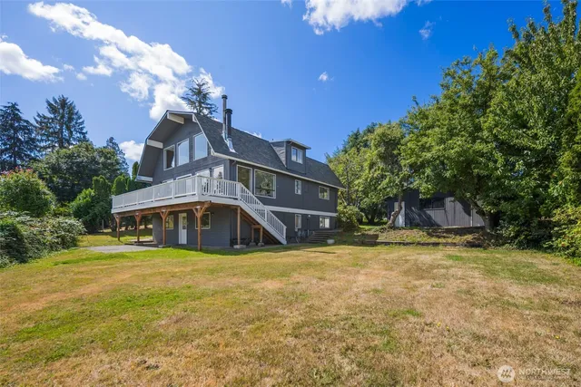 $989,999 | 5400 Crestview Loop Northeast, Olympia, WA 98516