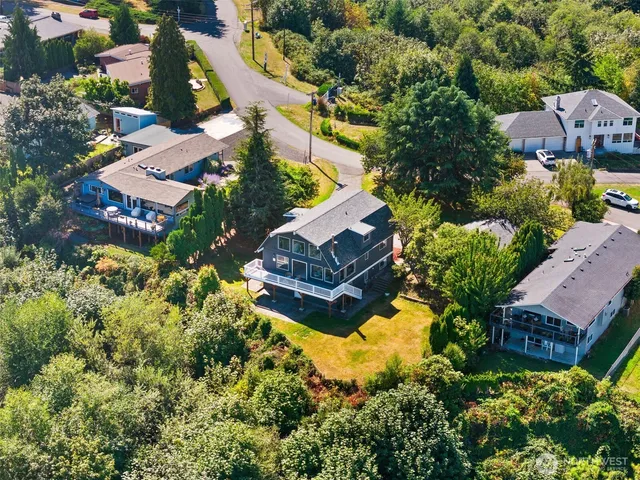 $989,999 | 5400 Crestview Loop Northeast, Olympia, WA 98516