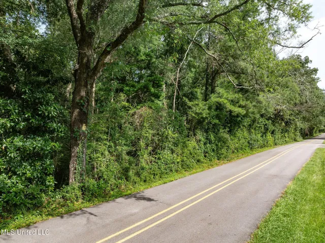 $49,500 | Lot 3 Acres) Beverly Hills Drive, Hattiesburg, MS 39402