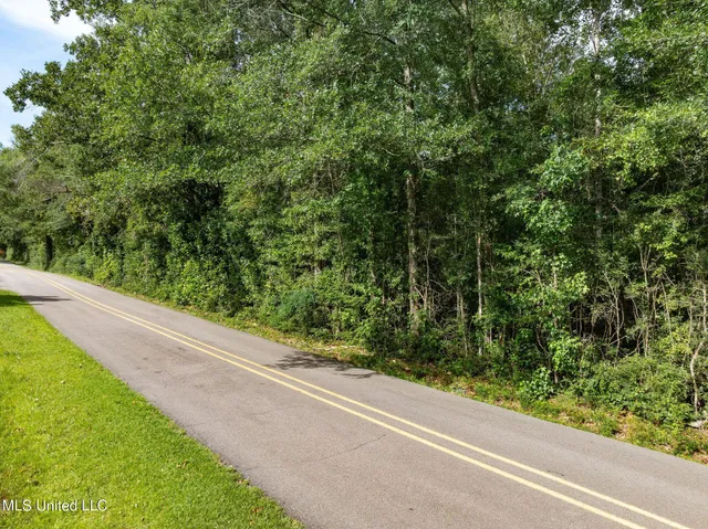 $49,500 | Lot 3 Acres) Beverly Hills Drive, Hattiesburg, MS 39402