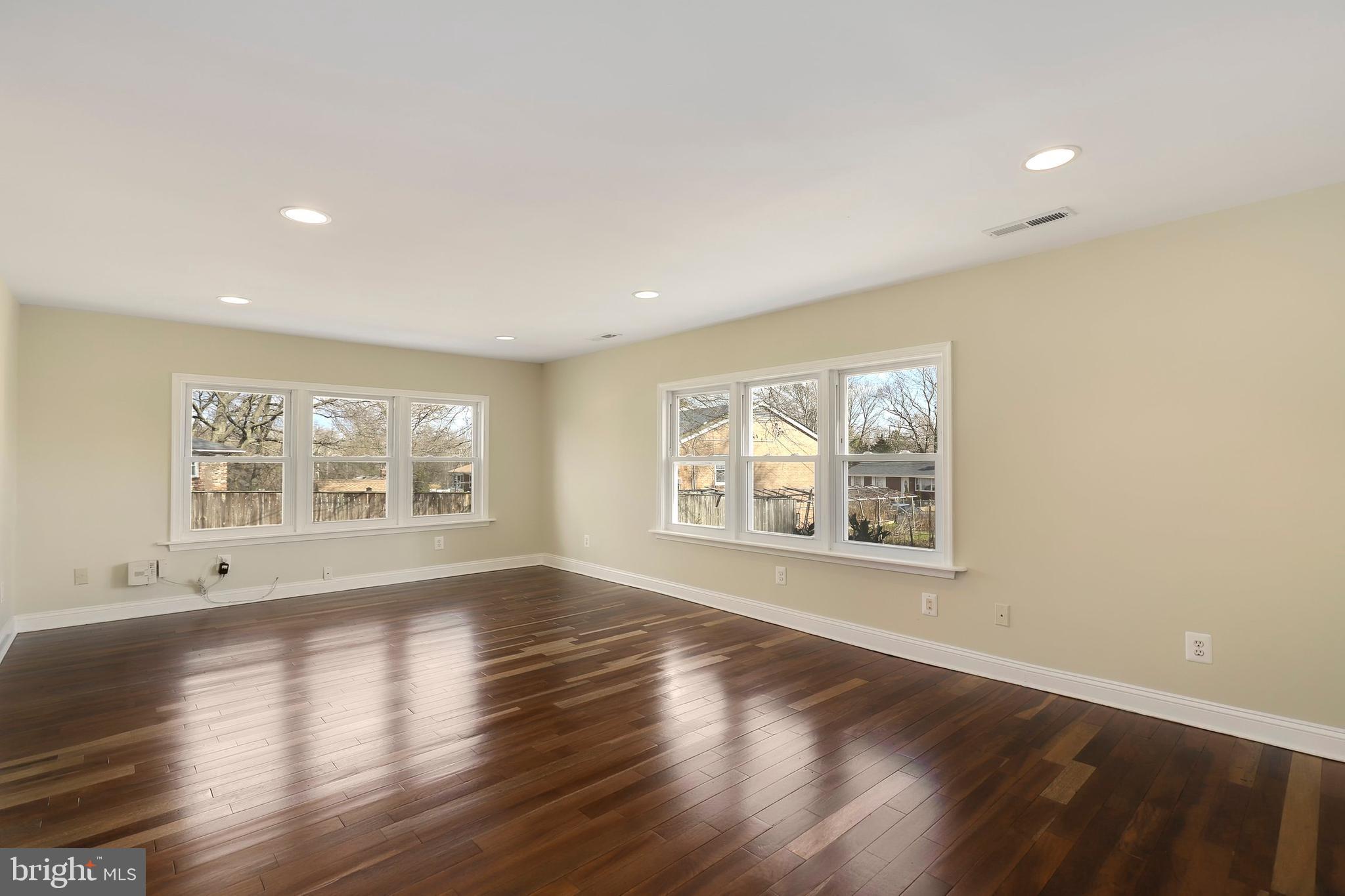 7012 Presley Road Lanham, MD 20706 - Photo 5 of 55 Gallery Image 5
