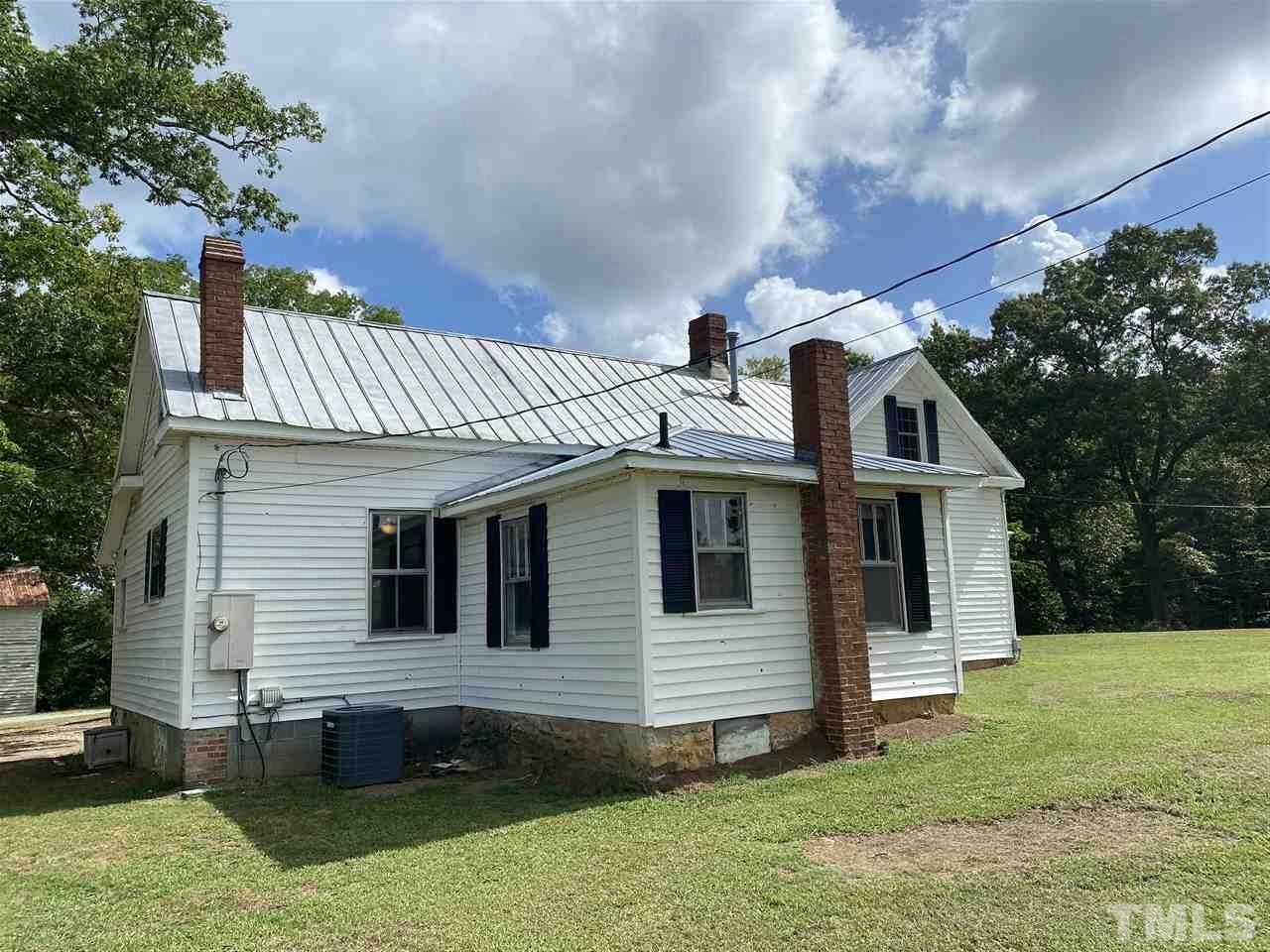2245 Gentry Ridge Road Roxboro, NC 27574 - Photo 4 of 27