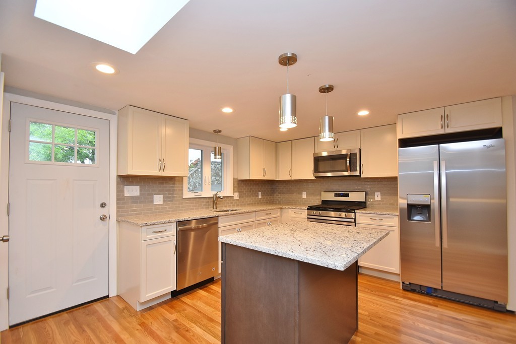 41 Indian Road Waltham, MA 02451 - Photo 1 of 20 Gallery Image 1