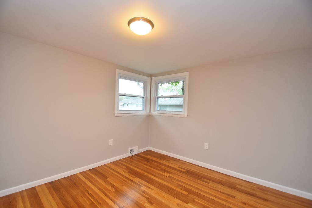 41 Indian Road Waltham, MA 02451 - Photo 11 of 20 Gallery Image 11