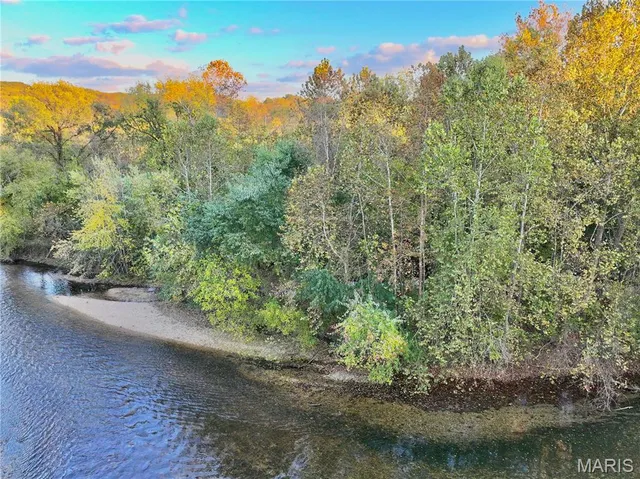 $225,000 | 31 Cloud Lane, Lebanon, MO 65536