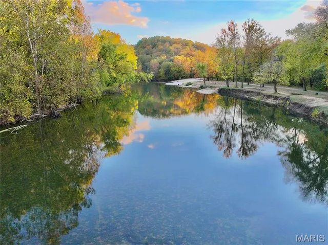 $225,000 | 31 Cloud Lane, Lebanon, MO 65536