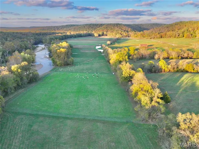 $225,000 | 31 Cloud Lane, Lebanon, MO 65536