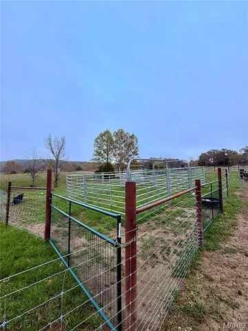 $225,000 | 31 Cloud Lane, Lebanon, MO 65536