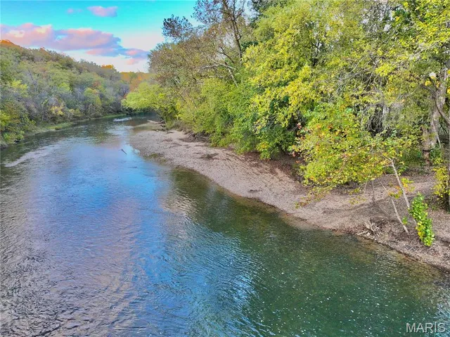 $225,000 | 31 Cloud Lane, Lebanon, MO 65536