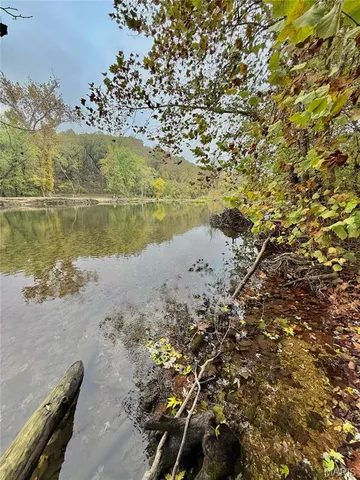 $225,000 | 31 Cloud Lane, Lebanon, MO 65536