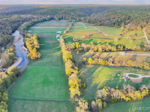 $225,000 | 31 Cloud Lane, Lebanon, MO 65536