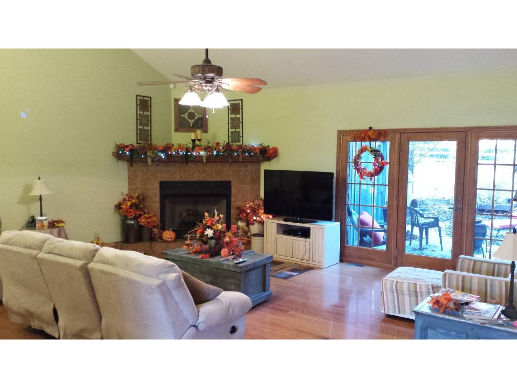 43 East Ridgefield Court Greeneville, TN 37745 - Photo 3 of 6 Photo 3