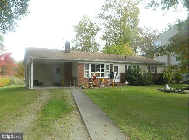 225 Circle Road Pasadena, MD 21122 - Photo 1 of 21 Exterior (Front)